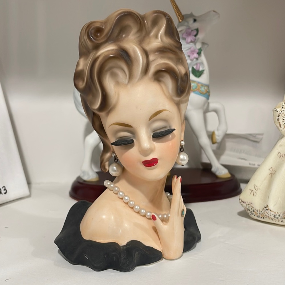 Vintage Inarco lady head vase